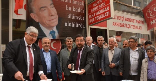 Alparslan Türkeş Akhisar’da anıldı