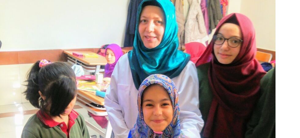 Harçlıklarını Biriktirerek Yetim Kardeşlerine Sahip Çıktılar