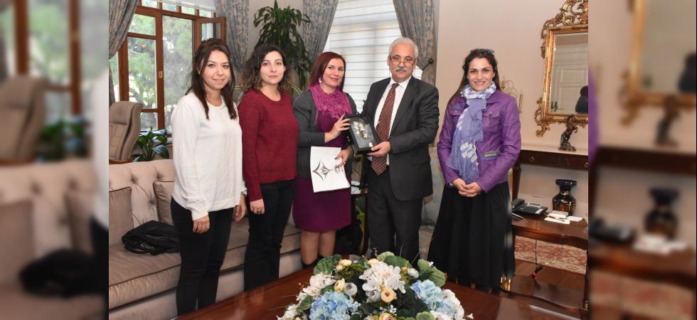 Otistik bireyler için sağlıkçılara duyu bütünleme semineri verilecek