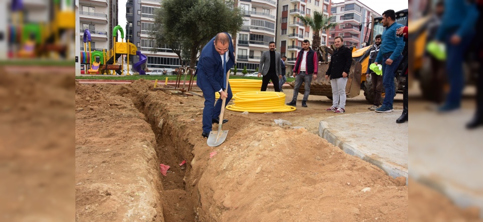 Alaşehir’de doğalgaz için ilk kazma vuruldu