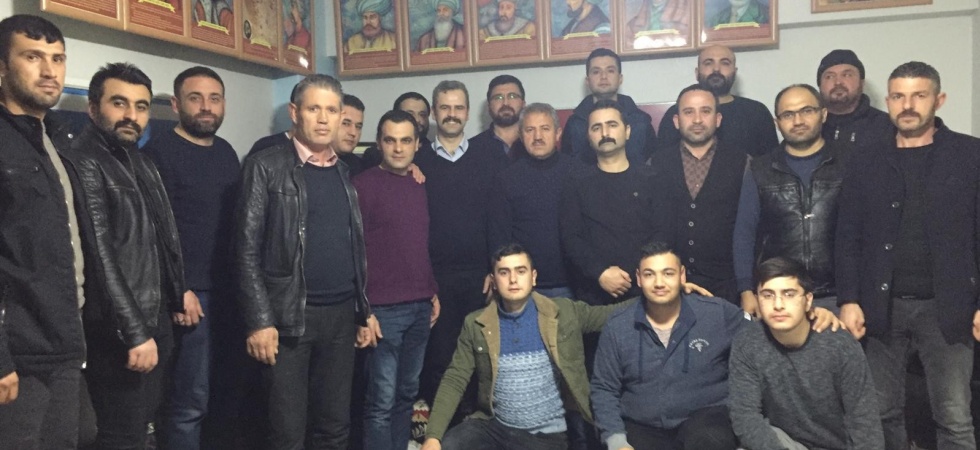 Akhisar Ülkü Ocakları Ahmet Arvasi'yi yâd etti