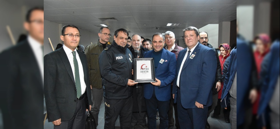 Şehit Fethi Sekin rahmet ve minnetle Manisa'da anıldı