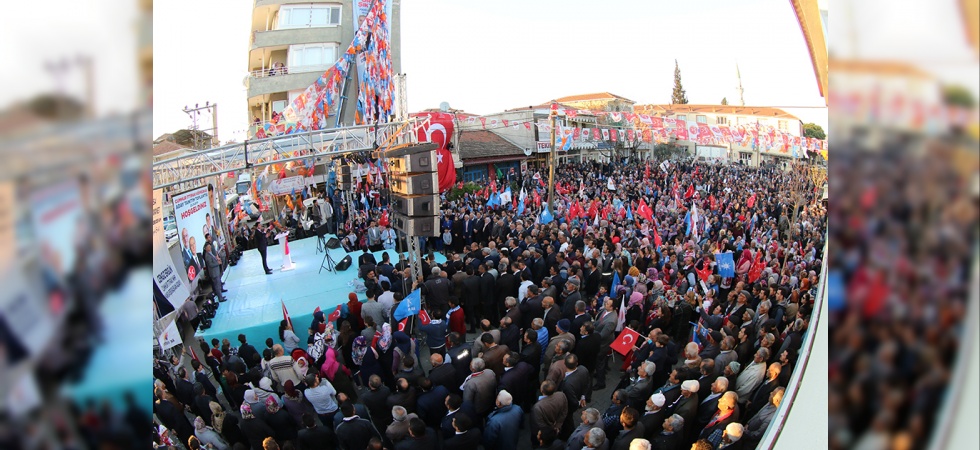 Cumhur İttifakı adayı Ergün'den Köprübaşı'nda miting