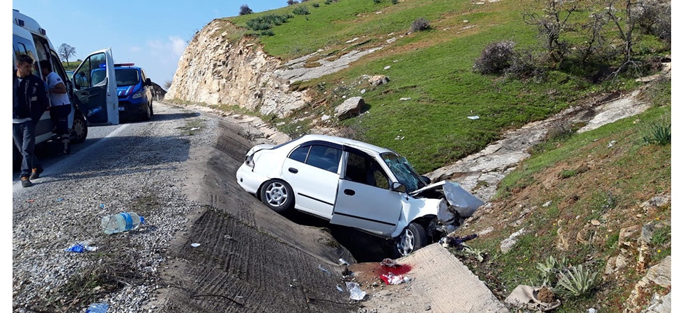 Virajı alamayan araç şarampole uçtu: 1 ölü