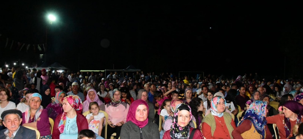 Ara verilen Kiraz Festivali 4 yıl sonra yeniden kutlandı