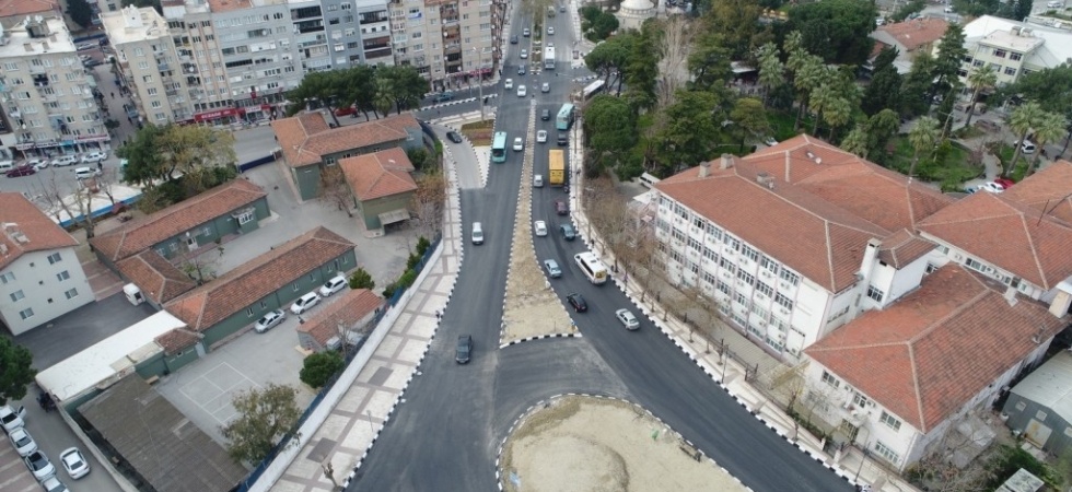 Manisa'da akıllı kavşaklar bayram tatilinde trafiğe nefes aldırdı
