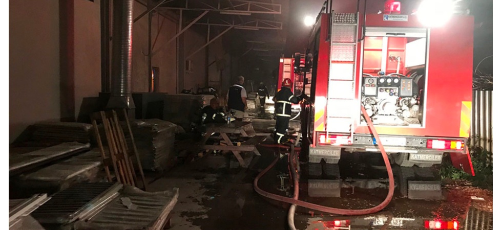 Manisa’da fabrika yangını