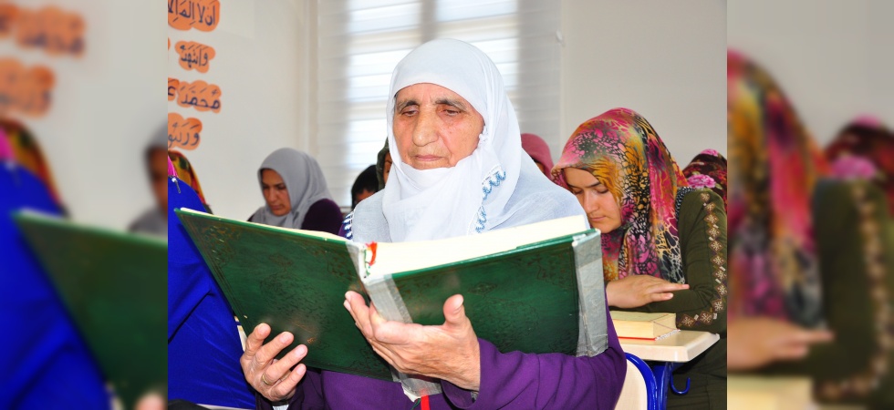 71 yaşında azmiyle örnek oldu