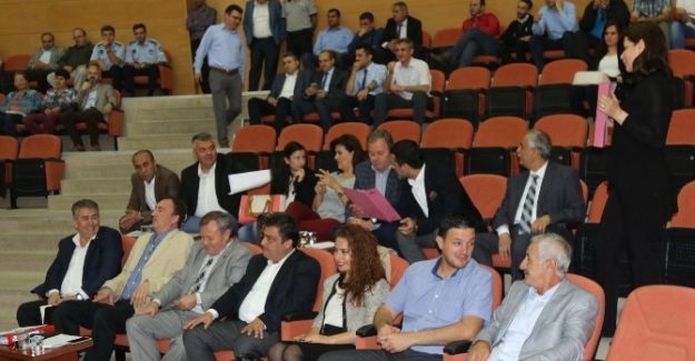 Akhisar Belediye Meclisi Stadyum Devir Yetkisini Başkan Hızlı’ya Verdi
