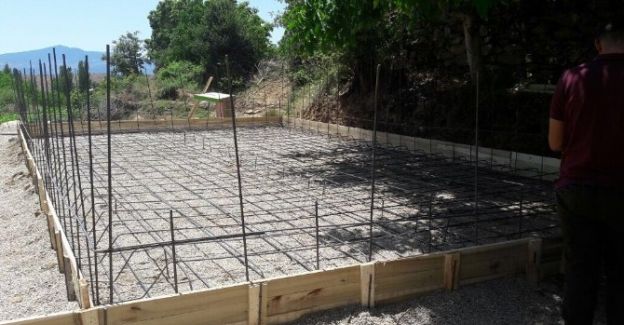 Demirci’de Havuz İnşası Yüzleri Güldürdü
