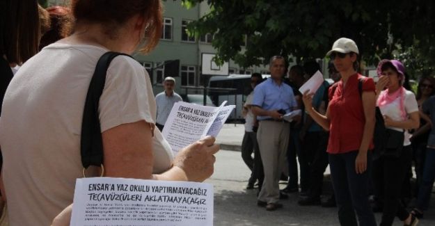 ENSAR VAKFINDA PROTESTOLU BAŞLANGIÇ..