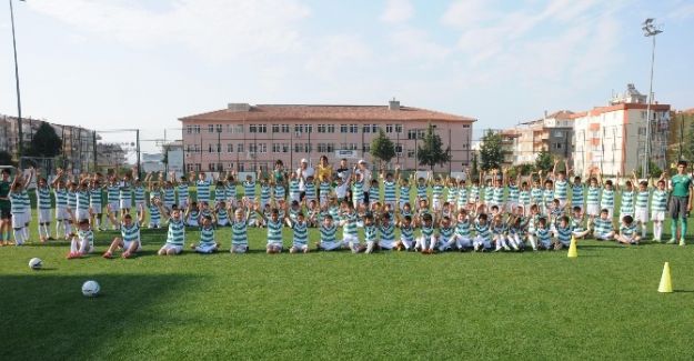 Manisa Büyükşehir Belediyespor Yaz Okulları Başlıyor