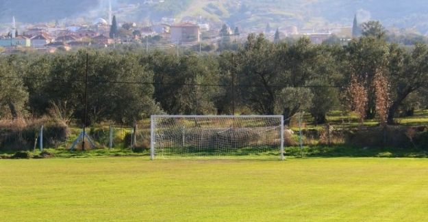 Saruhanlı’nın Futbol Sahaları Yenileniyor