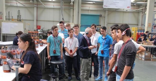Soma Endüstri Meslek Lisesi Öğrencileri İzmir Sanayisini Gezdi