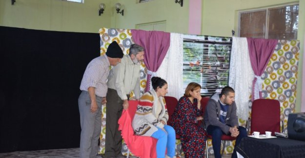 (Özel Haber) 15 Temmuz Hain Darbe Girişimi Sahneye Taşındı