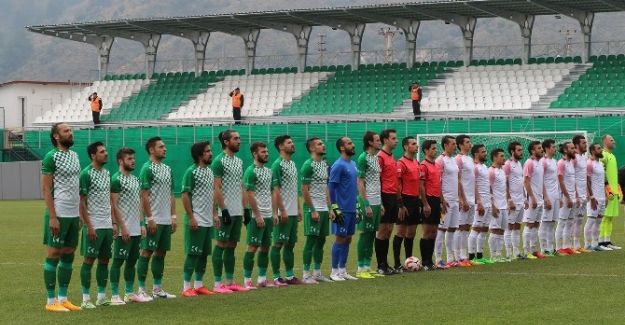 Manisa BBSK ikinci yarıya yenilgiyle başladı