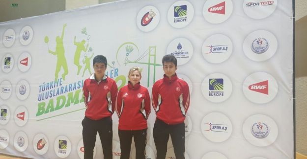 Manisalı badmintoncular milli takım seçmelerine katıldı