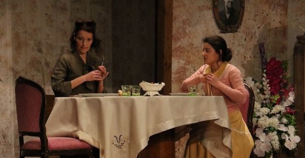 Sırça Kümes’e tiyatro severlerden yoğun ilgi