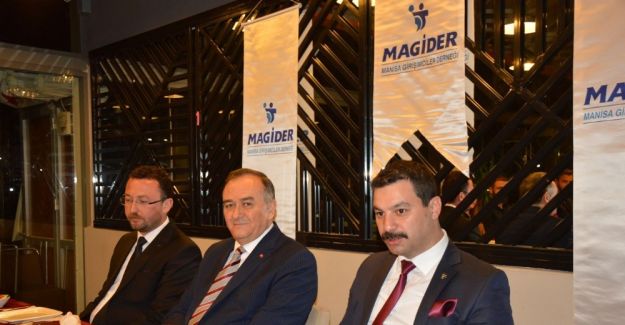 MAGİDER’den referandum öncesi siyasilerle buluşma