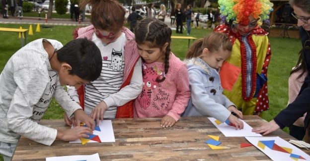 Yunusemre Belediyesinden anlamlı 23 Nisan etkinliği