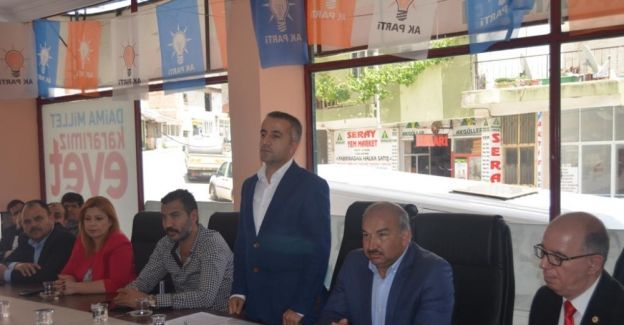 AK Parti Selendi’de halk oylaması ve yatırımları değerlendirdi