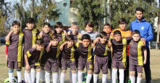 Büyükşehir’in genç futbolcularına turnuva daveti