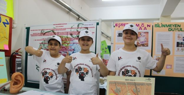 Geleceğin bilim adamları hünerlerini sergiledi