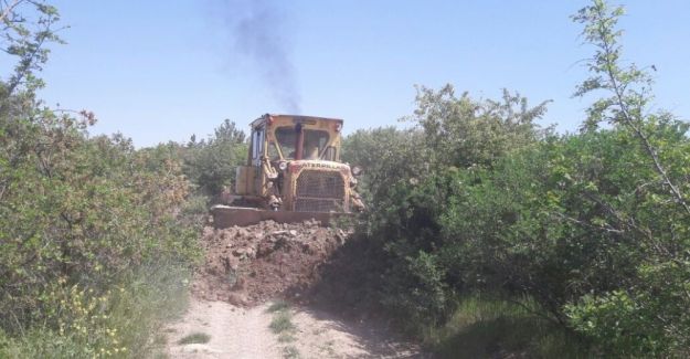 Kırkağaç’ın bağ yolları bakıma alındı