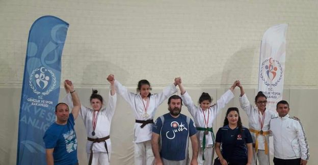 Yunusemreli judocular Nevşehir yolcusu
