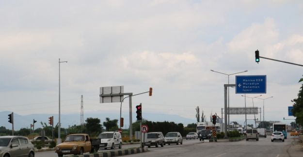 Akıllı kavşak trafiği rahatlatıyor