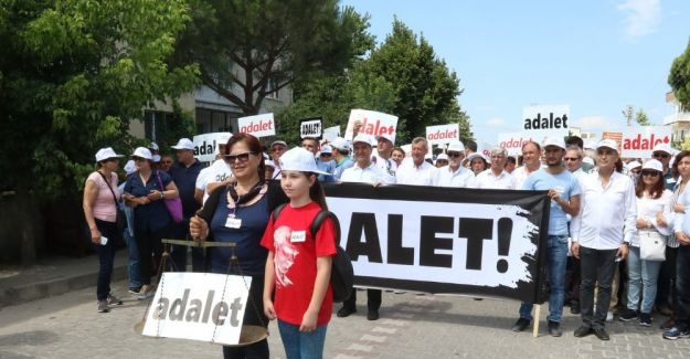 İzmir CHP’nin "Adalet Yürüyüşü" Akhisar’da