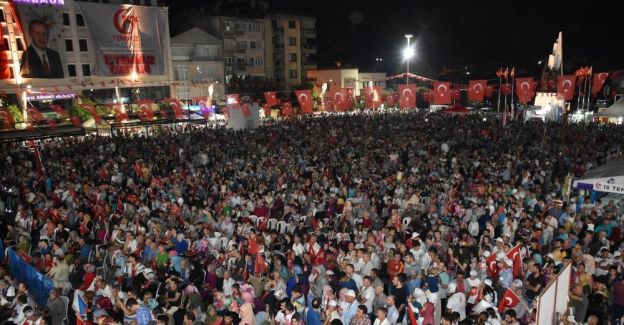 AK Parti’li Mersinli’den Manisalılara 15 Temmuz teşekkürü