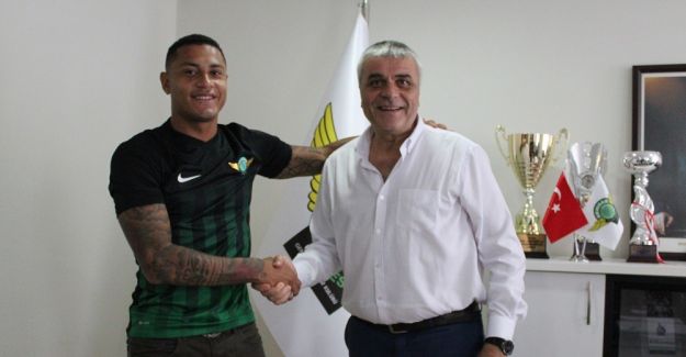 Akhisar Belediyespor, Henrique’yi renklerini bağladı