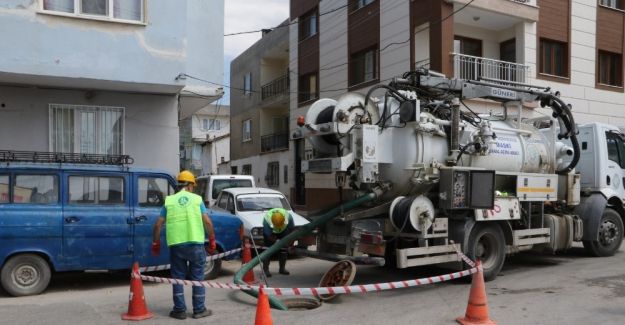 Ekipler daha temiz bir Manisa için görevde