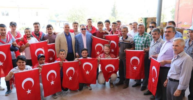 Gençoğlu asker uğurlama törenine katıldı