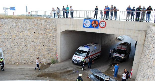 Otomobil köprüden uçtu: 1 ölü, 1 yaralı