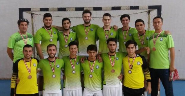 Salihli Belediyespor hentbol 2. Ligine yükseldi