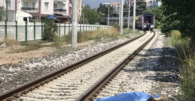 Manisa’da trenin çarptığı 14 yaşındaki çocuk öldü