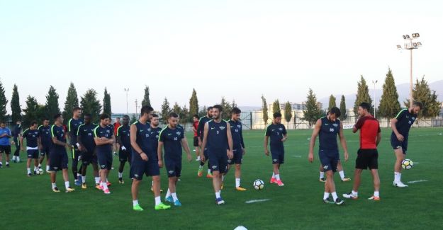 Akhisarspor, Karabükspor’u konuk edecek