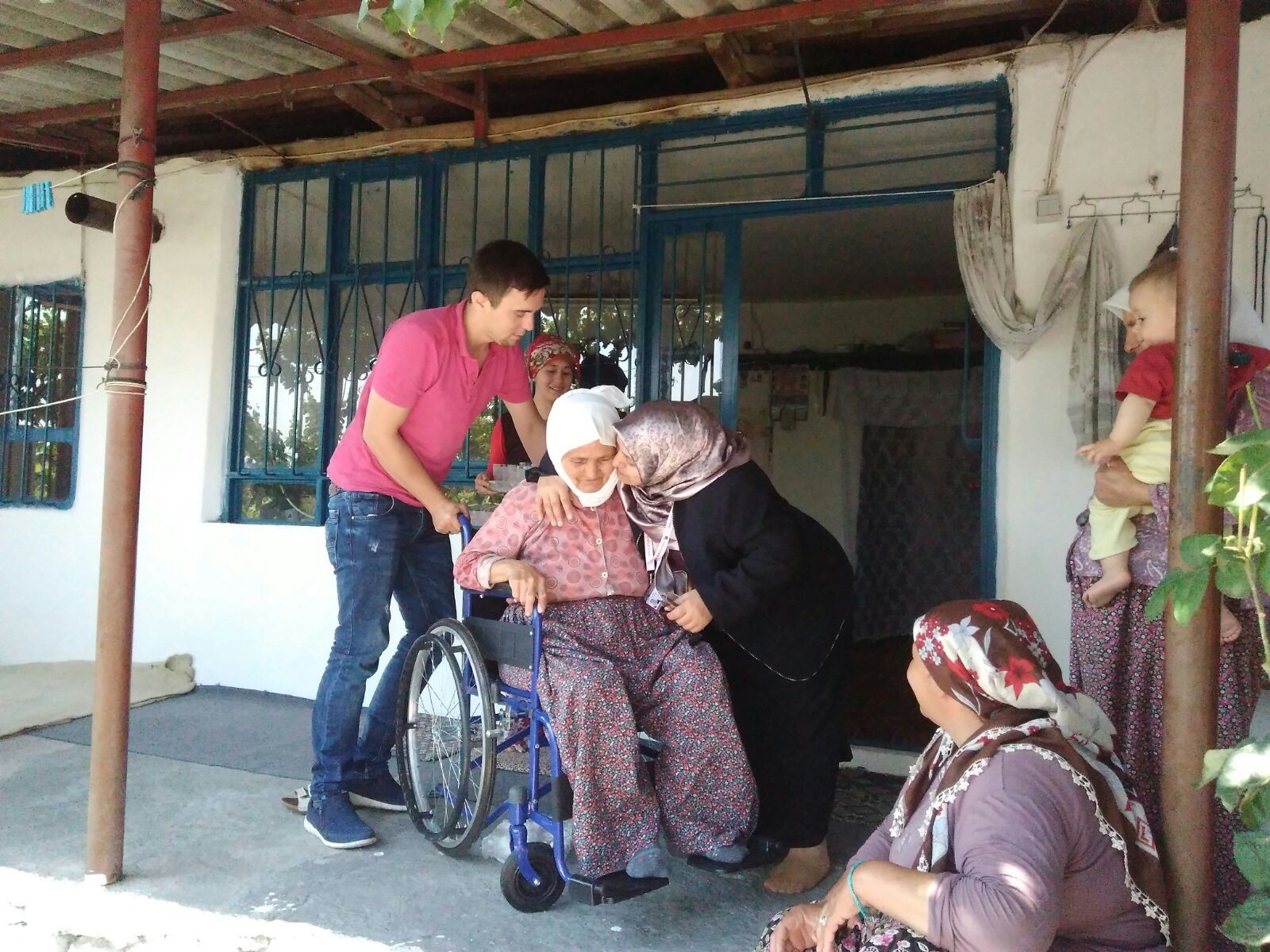 Tam 1204 Tekerlekli Sandalye Dağıtıldı