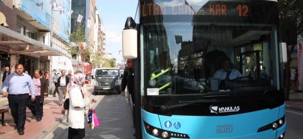 Bebek Arabalarının Toplu Ulaşıma Alınmaması Yeniden Değerlendirilecek