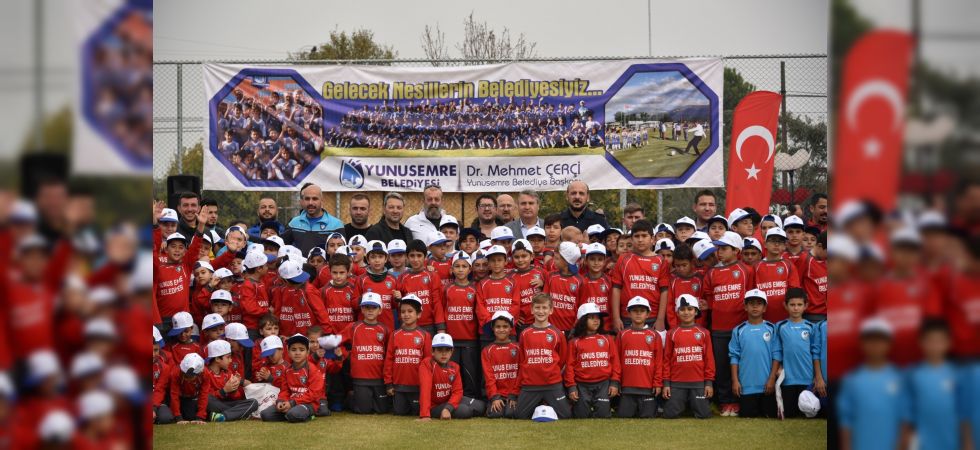 Çocuk Hakları Günü Futbol Şenliği Düzenlendi