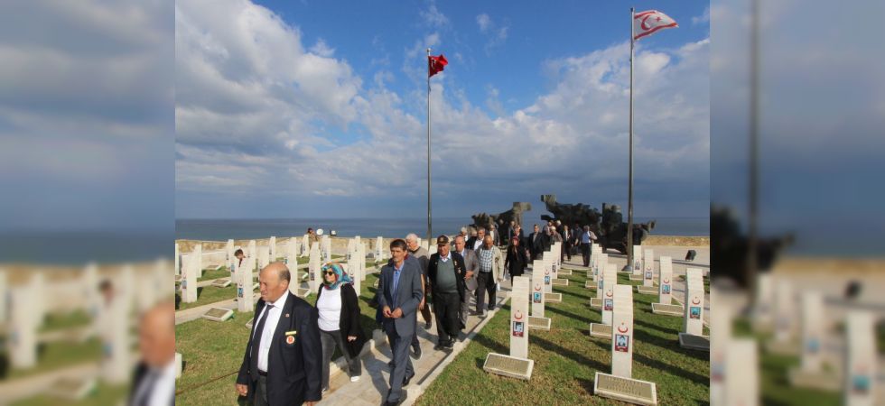 Gazi oldukları topraklarla 43 yıl sonra buluştular