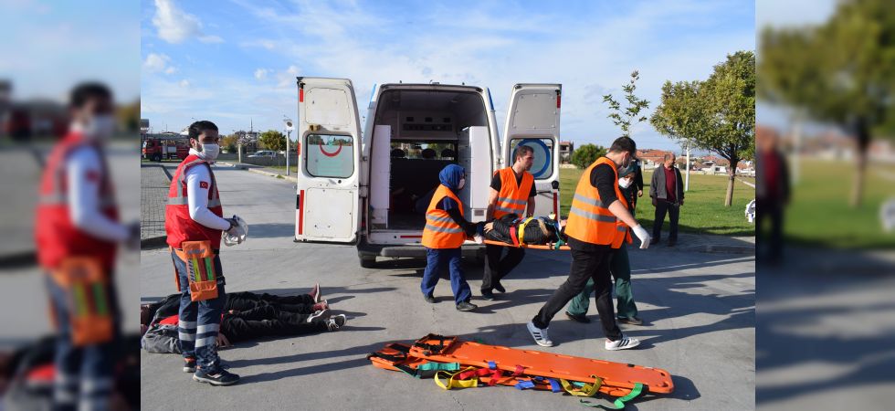 Alaşehir'de gerçeği aratmayan tatbikat