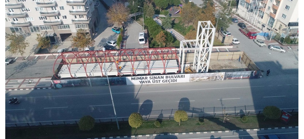 Büyükşehir'den Güvenli Geçiş için Üst Geçit Hamlesi