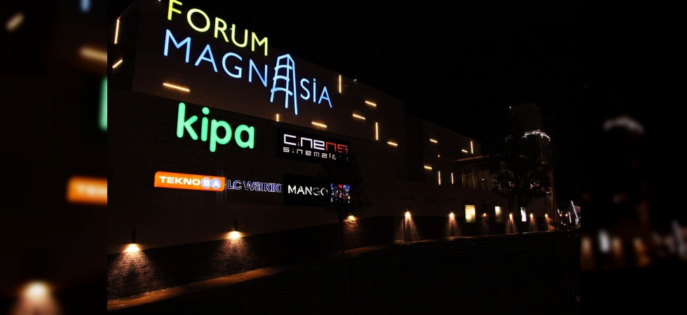 Forum Magnesia'dan Ziyaretçilerine Yılbaşı Hediyesi