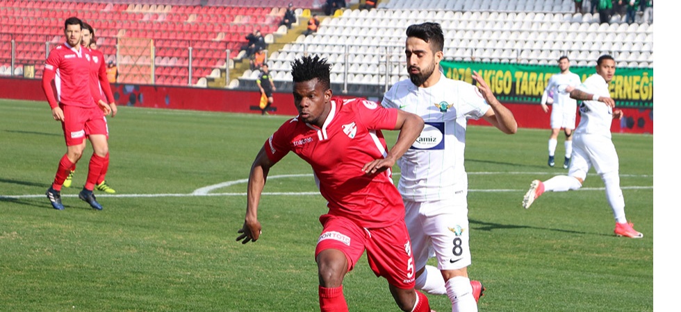 T.M. Akhisarspor Çeyrek Finalde