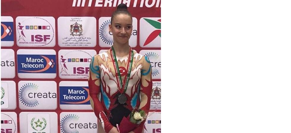 Cimnastiğin Altın Kızı Onbaşı’ndan Bir Madalya Daha