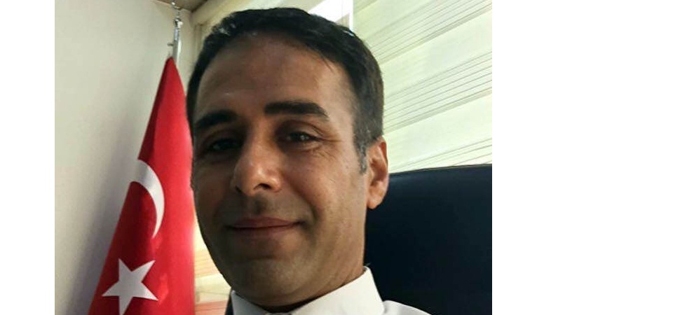 Manisa'da Daire Başkanı Otomobilinde İntihar Etti!