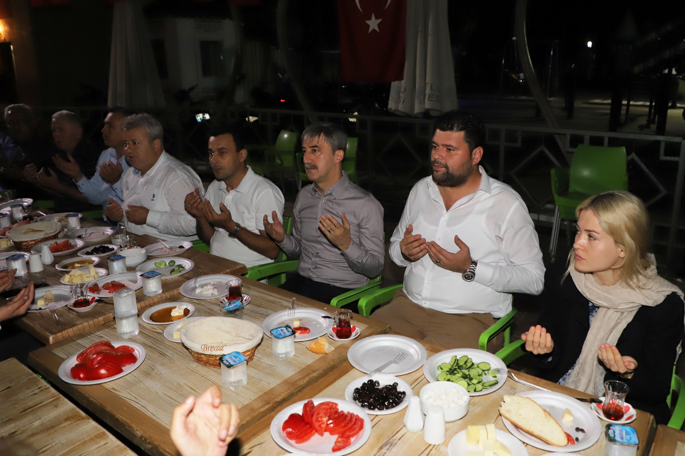 Başkan Şirin, Turgutlulu eğitimci-yazar Çapkıner'i andı